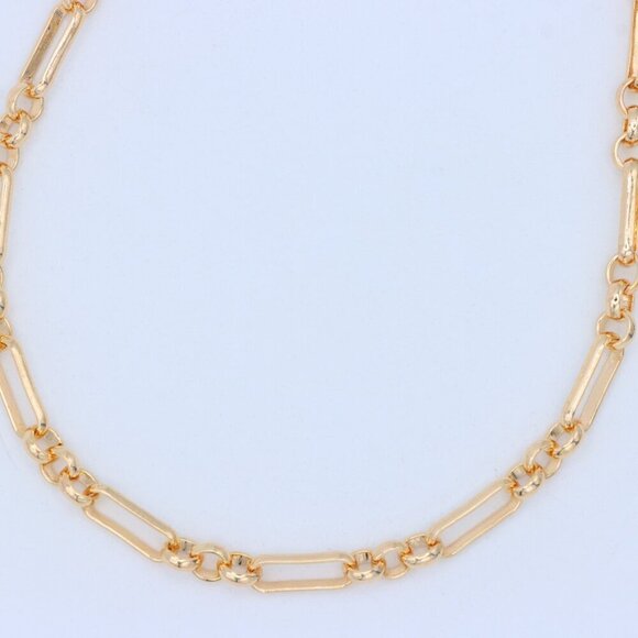 "Handmade Anklet – Elegant & Delicate Jewelry for Women | UNVRC1502 - Picture 2 of 10